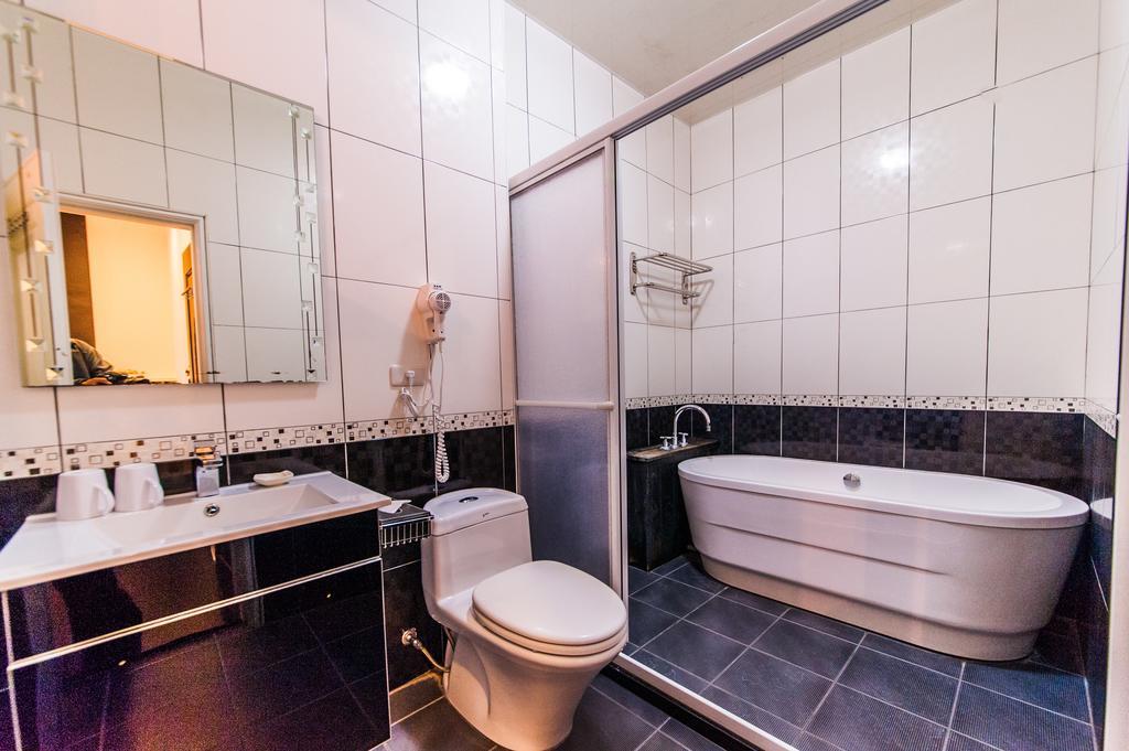 歐之美 Ocean Journey Bnb Hualien City Room photo